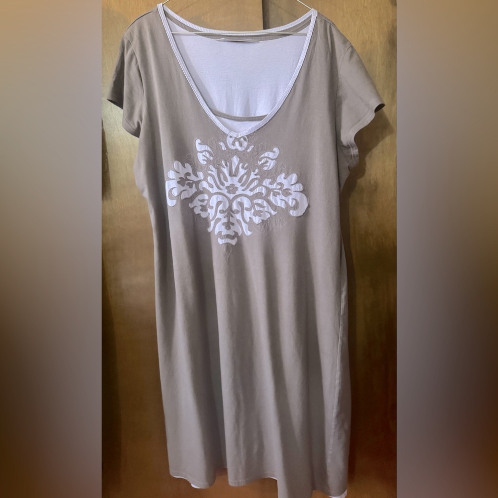 Women's Purple dress with Light Purple Design